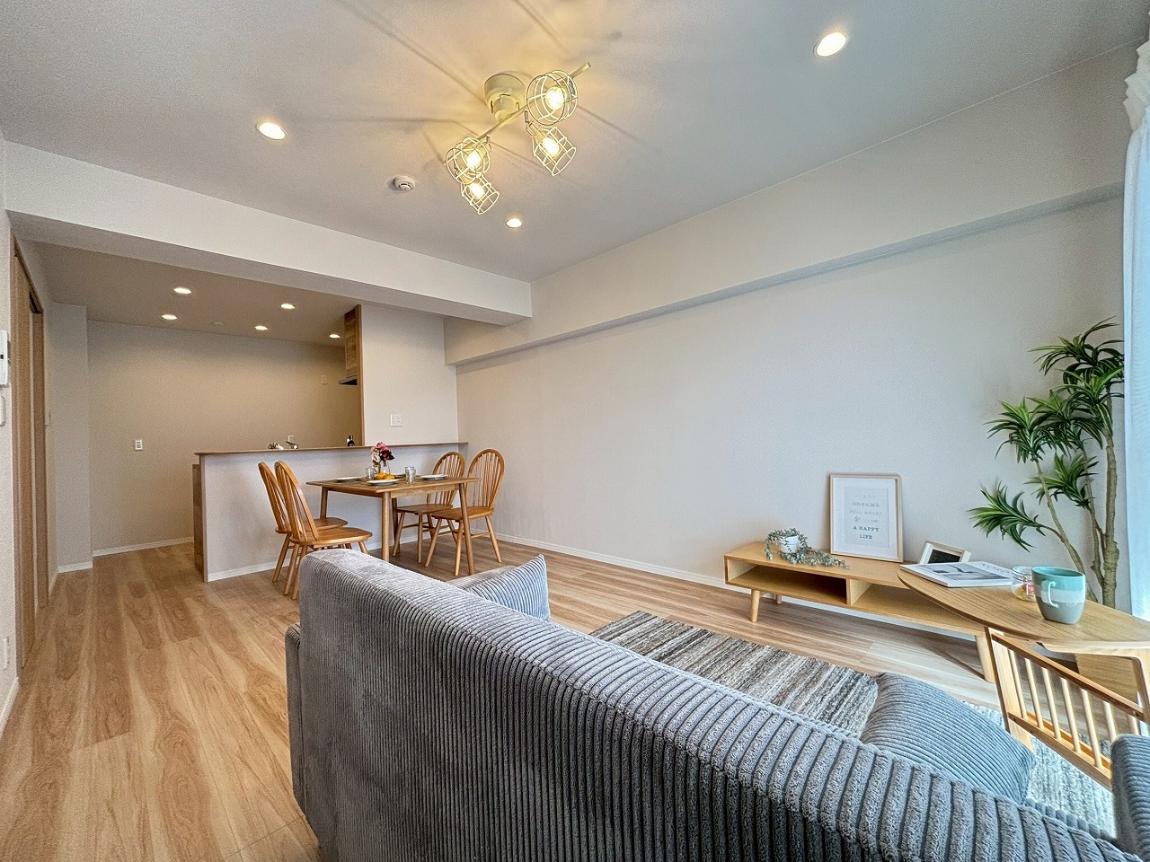 メインビジュアル