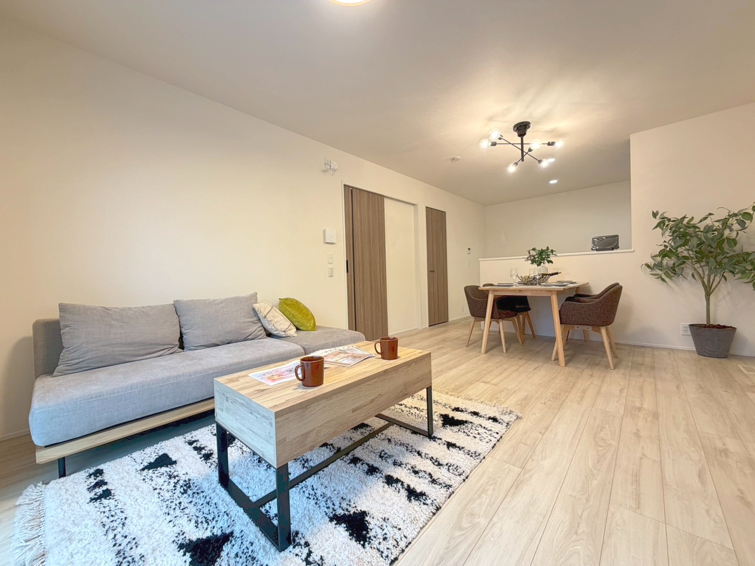 メインビジュアル